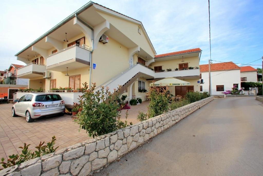 Apartments With A Parking Space Sukosan, Zadar - 16641 Экстерьер фото